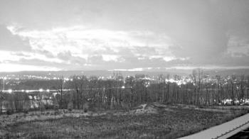 Weather camera view of Wilkes-Barre Area High School.