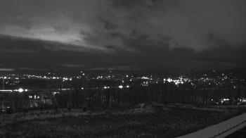 Weather camera view of Wilkes-Barre Area High School.