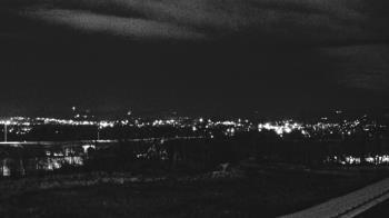 Weather camera view of Wilkes-Barre Area High School.