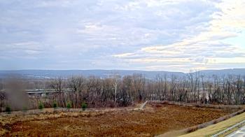 Weather camera view of Wilkes-Barre Area High School.