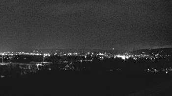 Weather camera view of Wilkes-Barre Area High School.