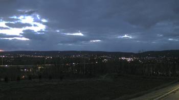 Weather camera view of Wilkes-Barre Area High School.