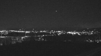 Weather camera view of Wilkes-Barre Area High School.