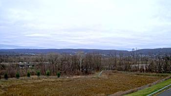 Weather camera view of Wilkes-Barre Area High School.