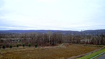 Weather camera view of Wilkes-Barre Area High School.