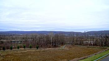 Weather camera view of Wilkes-Barre Area High School.
