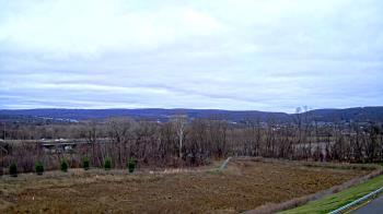 Weather camera view of Wilkes-Barre Area High School.