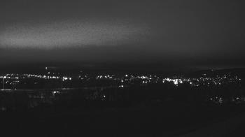 Weather camera view of Wilkes-Barre Area High School.