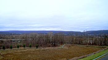 Weather camera view of Wilkes-Barre Area High School.