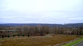 Weather camera view of Wilkes-Barre Area High School.