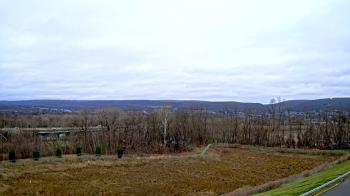 Weather camera view of Wilkes-Barre Area High School.