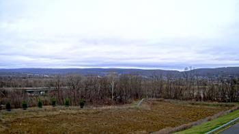 Weather camera view of Wilkes-Barre Area High School.