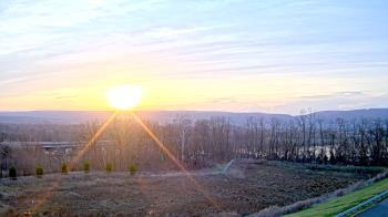 Weather camera view of Wilkes-Barre Area High School.
