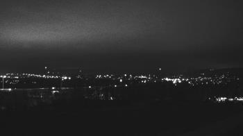 Weather camera view of Wilkes-Barre Area High School.