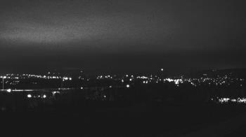 Weather camera view of Wilkes-Barre Area High School.