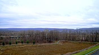 Weather camera view of Wilkes-Barre Area High School.