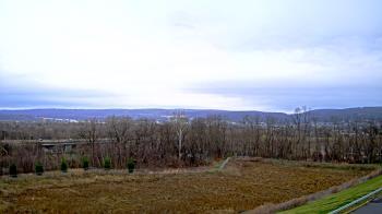 Weather camera view of Wilkes-Barre Area High School.