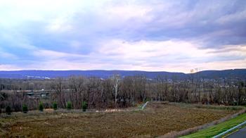 Weather camera view of Wilkes-Barre Area High School.