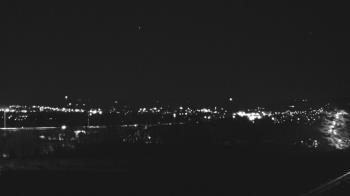 Weather camera view of Wilkes-Barre Area High School.