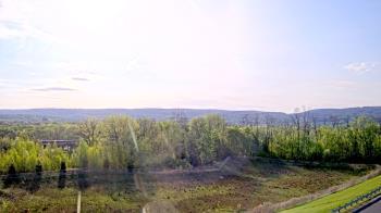 Weather camera view of Wilkes-Barre Area High School.