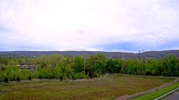 Weather camera view of Wilkes-Barre Area High School.