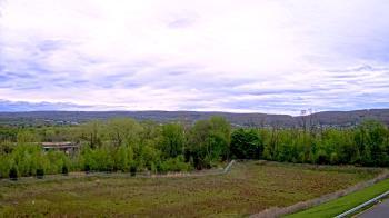 Weather camera view of Wilkes-Barre Area High School.