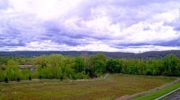 Weather camera view of Wilkes-Barre Area High School.