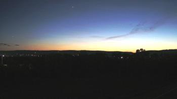 Weather camera view of Wilkes-Barre Area High School.