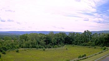 Weather camera view of Wilkes-Barre Area High School.