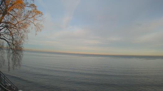 Weather camera view of Forest Lawn Beach.