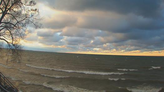 Weather camera view of Forest Lawn Beach.