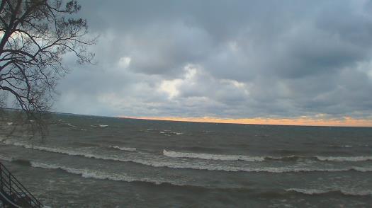 Weather camera view of Forest Lawn Beach.