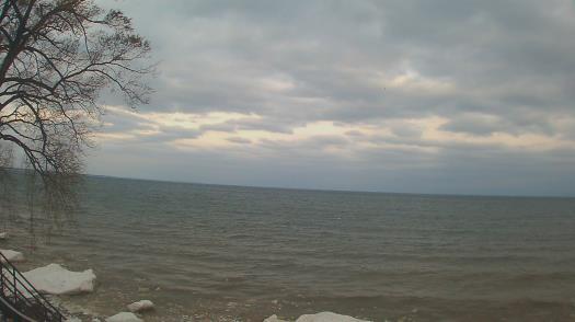 Weather camera view of Forest Lawn Beach.
