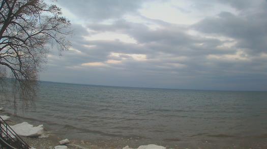 Weather camera view of Forest Lawn Beach.