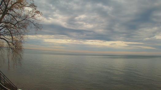 Weather camera view of Forest Lawn Beach.