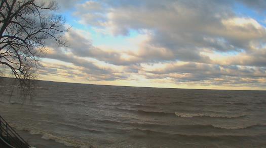 Weather camera view of Forest Lawn Beach.