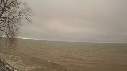 Weather camera view of Forest Lawn Beach.