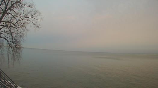 Weather camera view of Forest Lawn Beach.