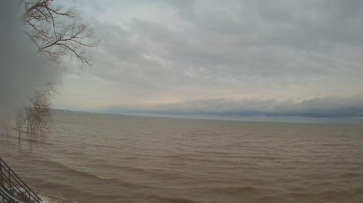 Weather camera view of Forest Lawn Beach.