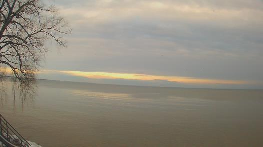 Weather camera view of Forest Lawn Beach.