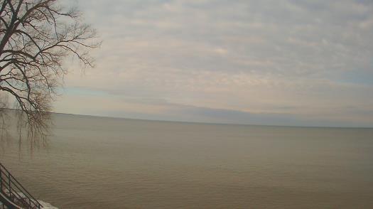 Weather camera view of Forest Lawn Beach.