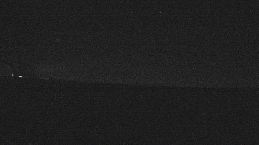 Weather camera view of Forest Lawn Beach.