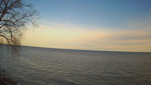 Weather camera view of Forest Lawn Beach.