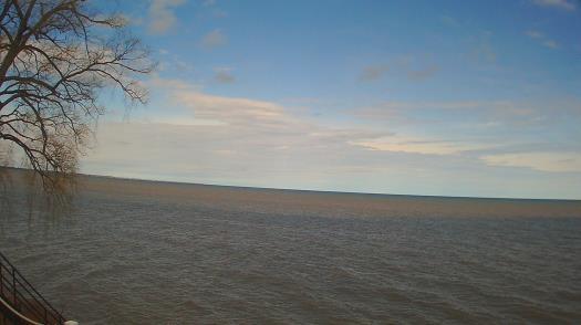 Weather camera view of Forest Lawn Beach.