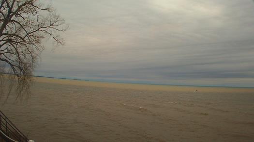 Weather camera view of Forest Lawn Beach.