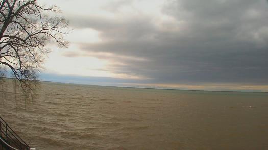 Weather camera view of Forest Lawn Beach.