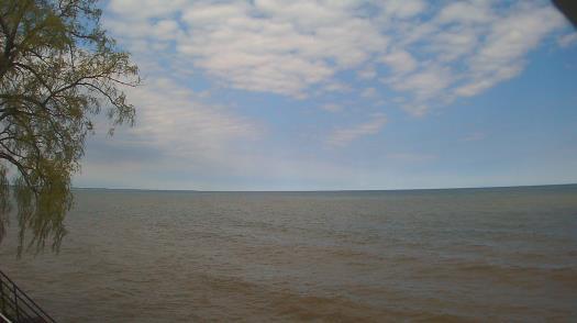 Weather camera view of Forest Lawn Beach.