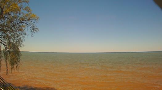 Weather camera view of Forest Lawn Beach.