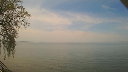 Weather camera view of Forest Lawn Beach.