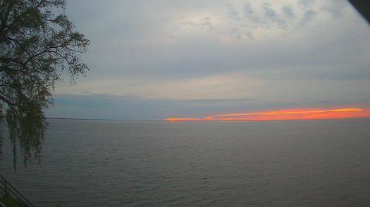 Weather camera view of Forest Lawn Beach.